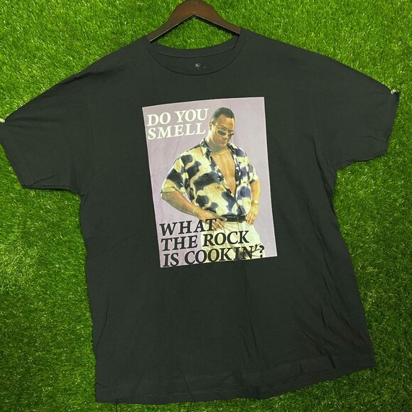 WWE The Rock Graphic T-shirt size XL - Picture 3 of 5